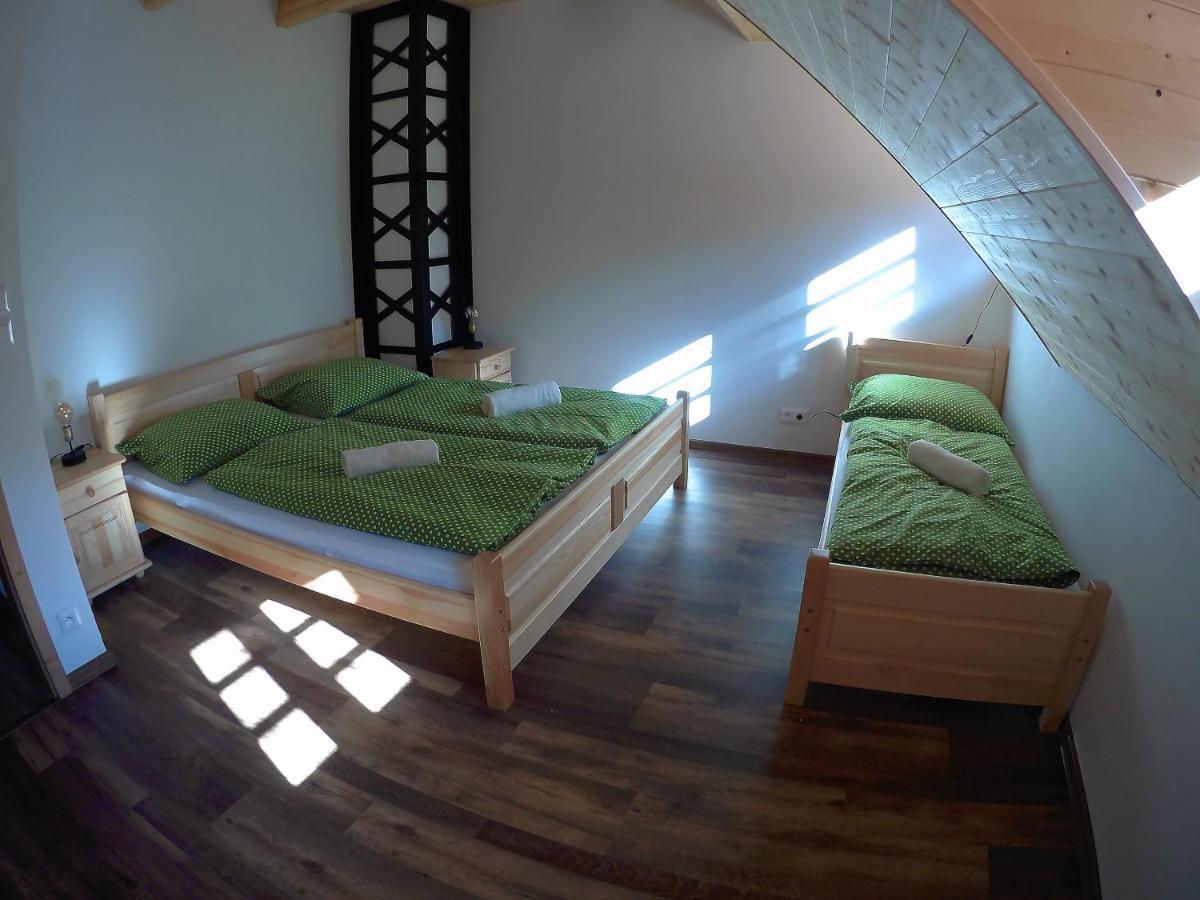 Roubenka Pod Capim Vrchem Villa Velke Losiny Exterior photo